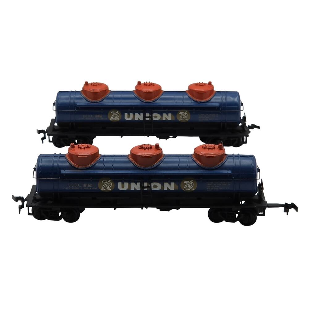 Bachmann HO Scale Lot Of 2 Union 76 #10162 Tank Cars Blue & Orange Very Good